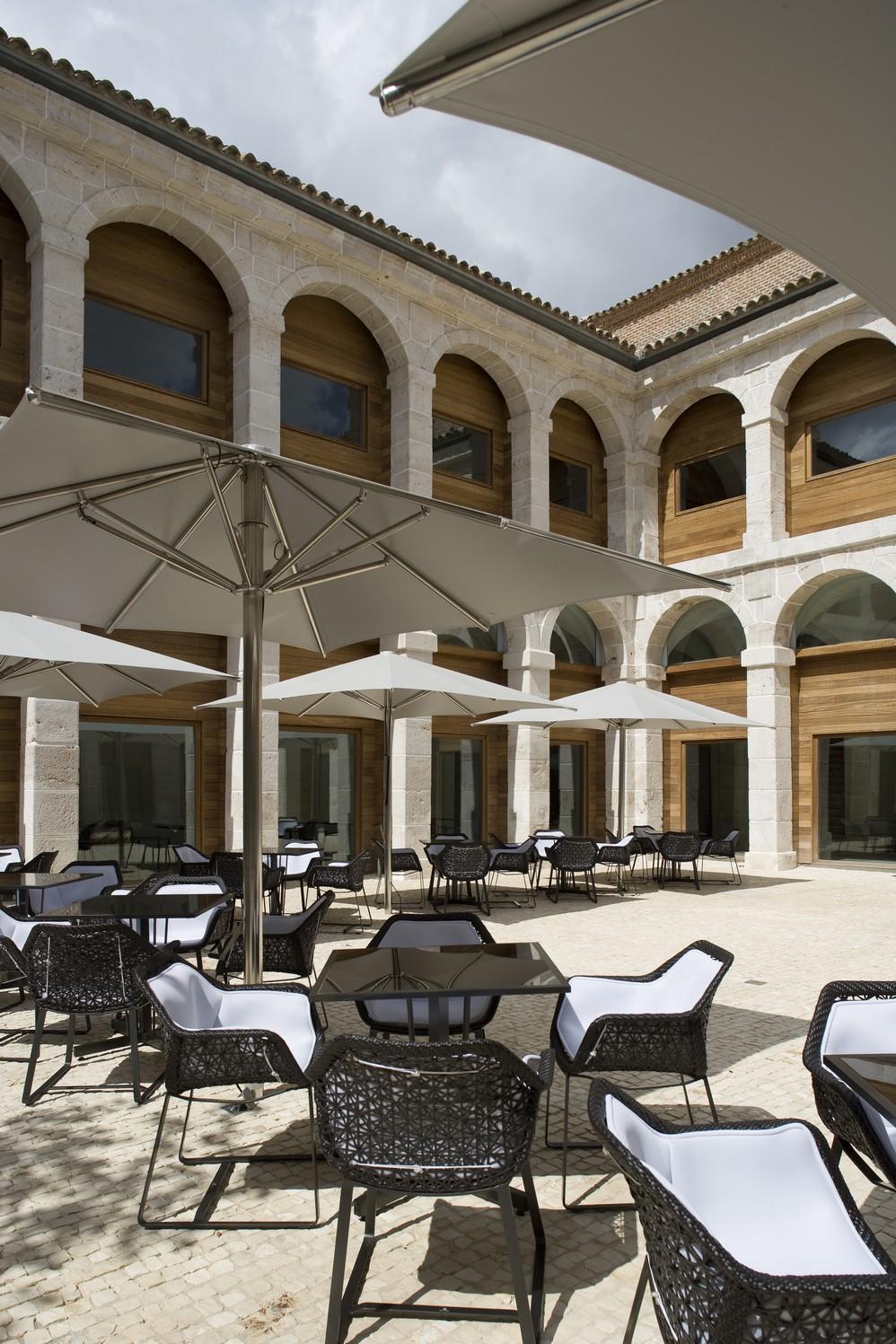 Parador De Alcala De Henares Exterior photo